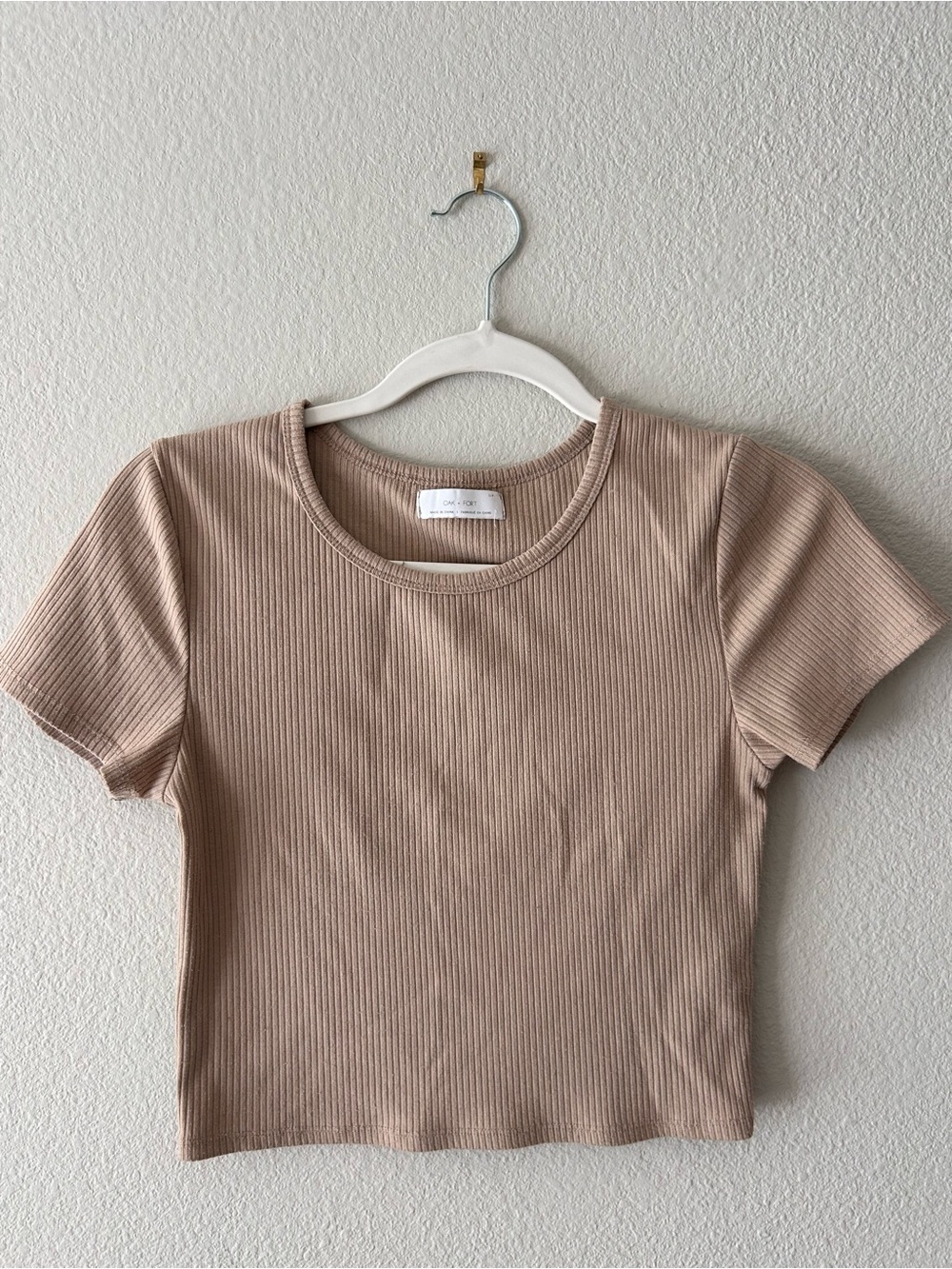 OAK + FORT Ribbed Crew Neck Crop Top - Taupe